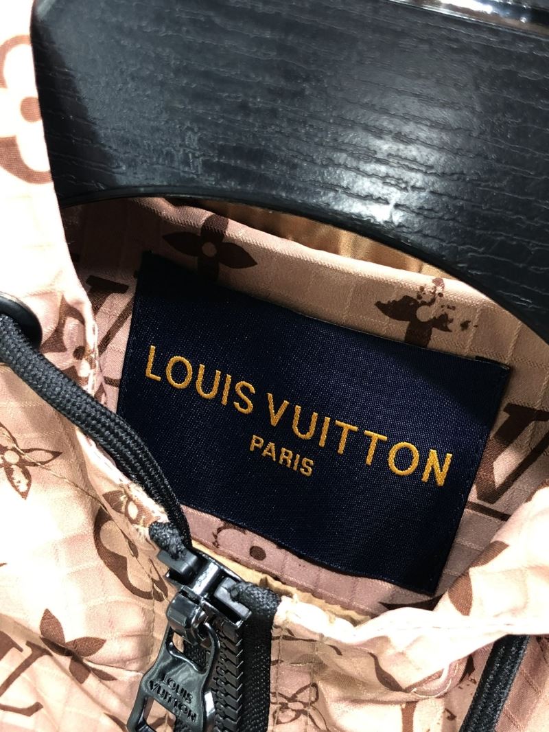 Louis Vuitton Outwear